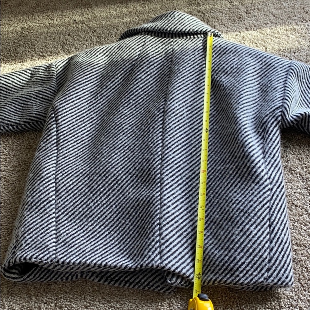 Gray Jacket - Picture 12 of 13